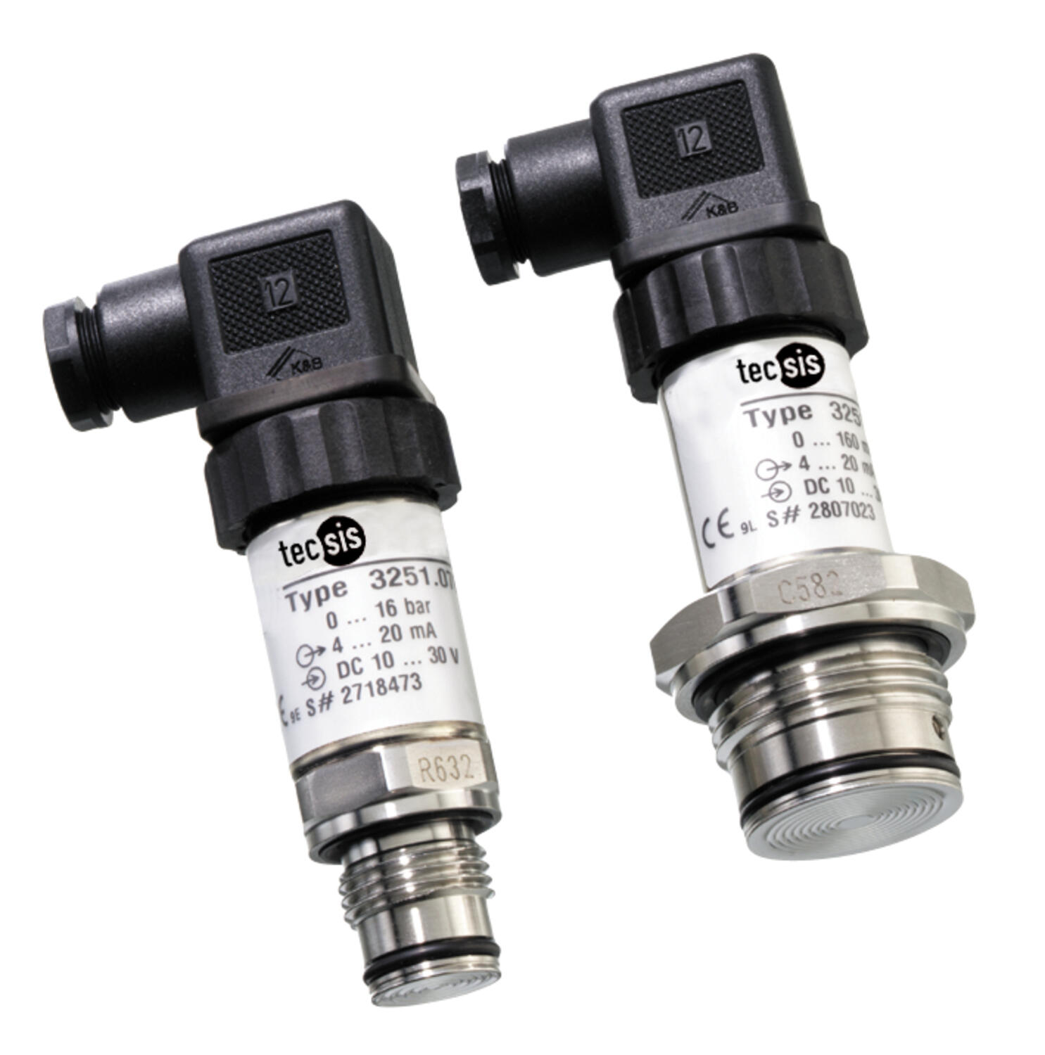 Pressure sensor with outside membran